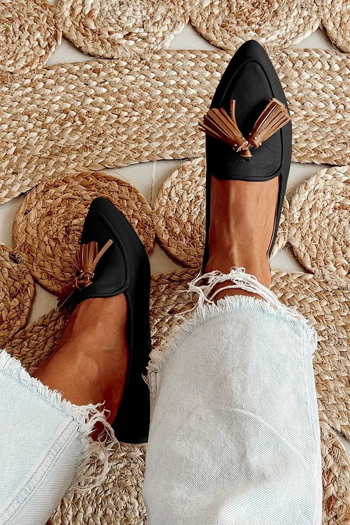 Klassisk spetsig tassel loafers