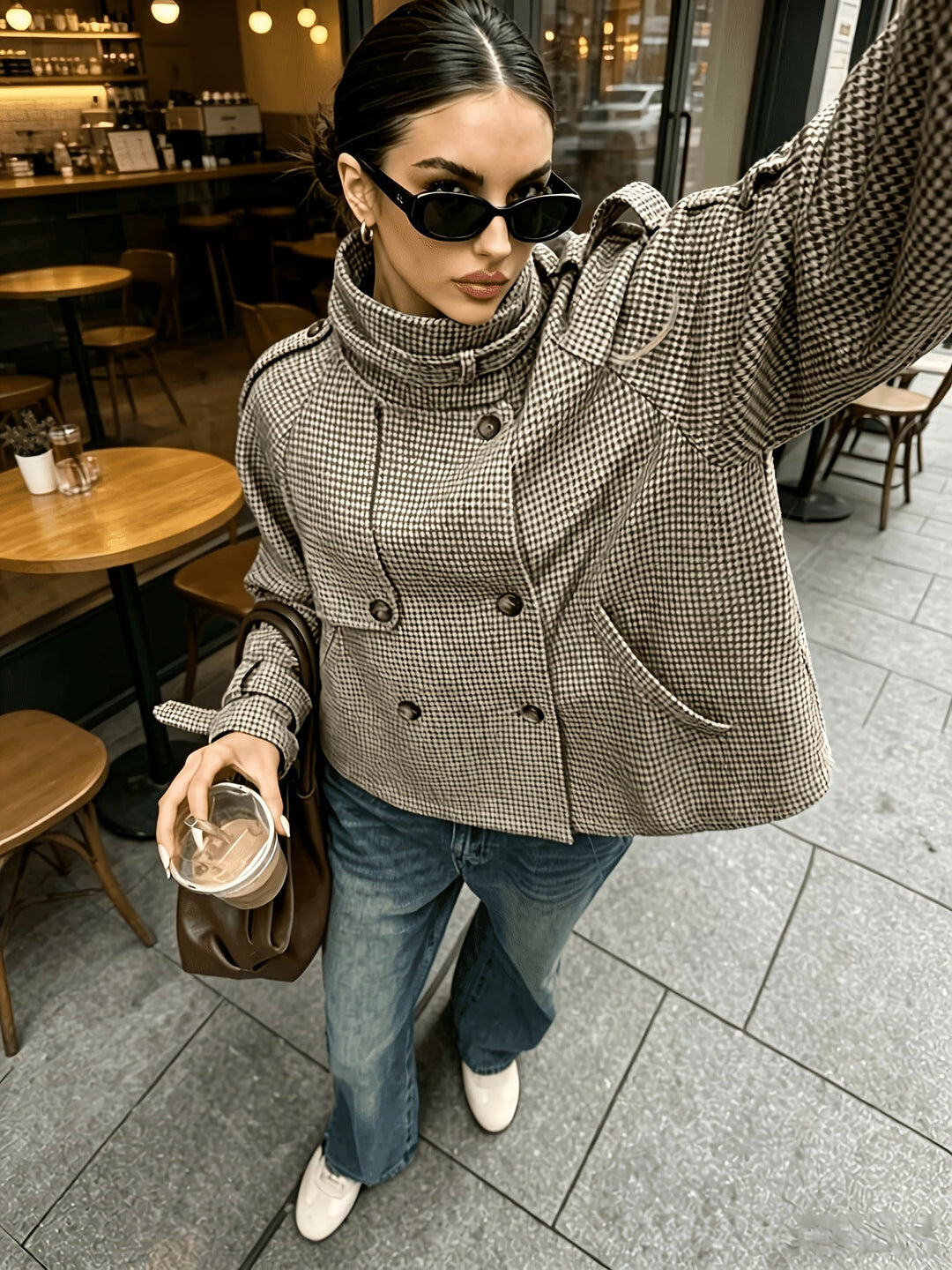 Med ståkrage houndstooth jacka