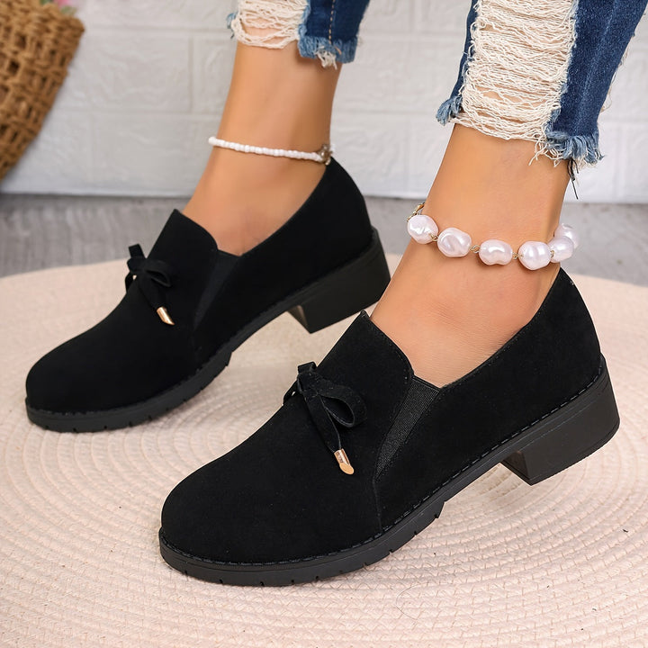 Bow-detalj halk-på loafers