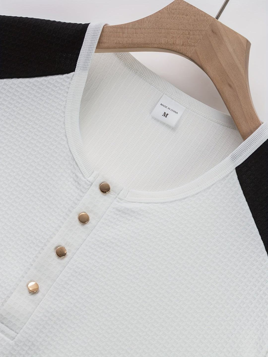 Strukturerad långärmad henley