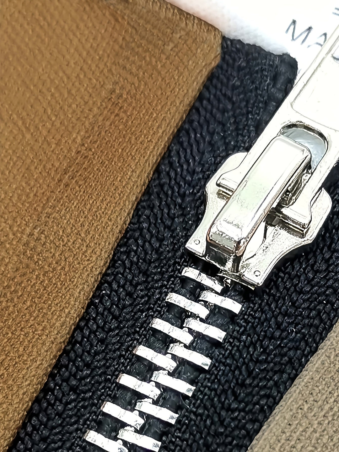 Modern med halv dragkedja pullover