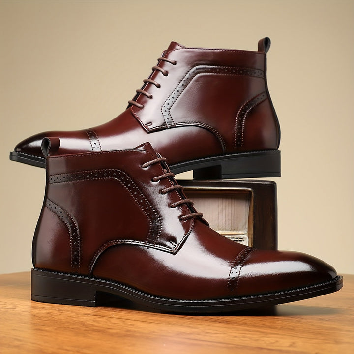 Förfinad cap-tå ankelboots