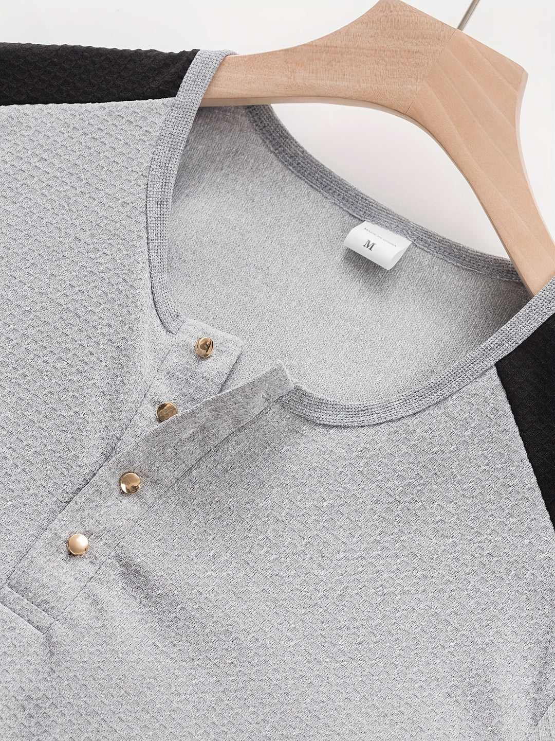 Strukturerad långärmad henley
