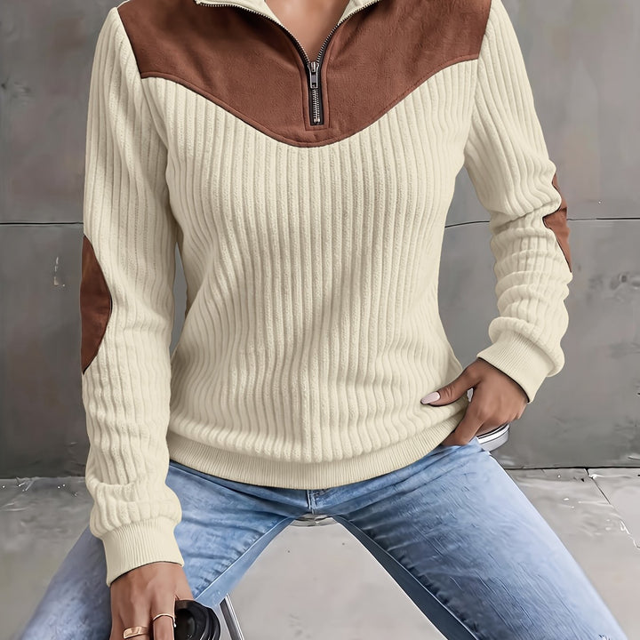 Ribbstickad med kvartsdragkedja pullover